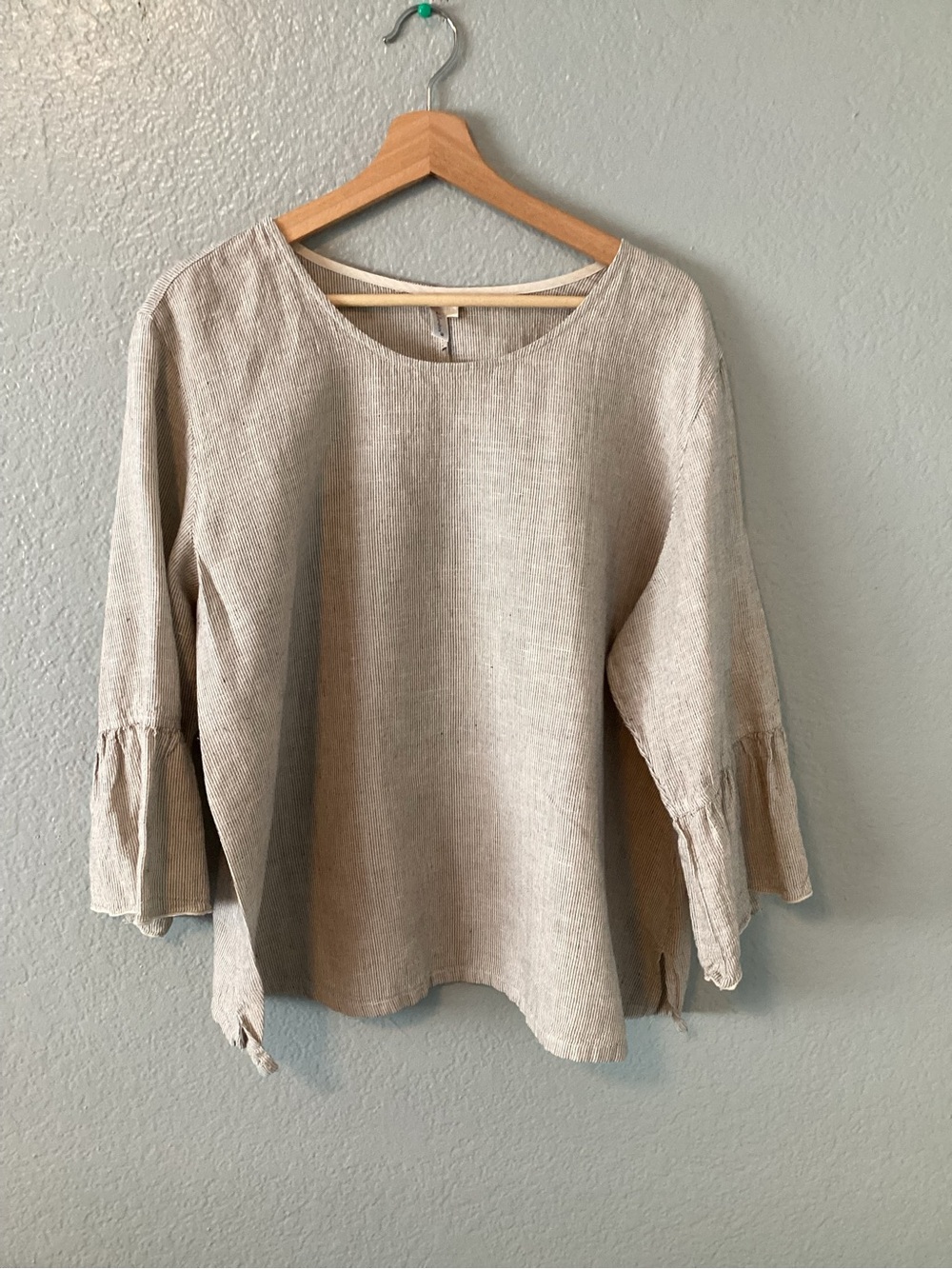 Kleen  Linen /Cotton Blend  Bell-Sleeve Top - Beige